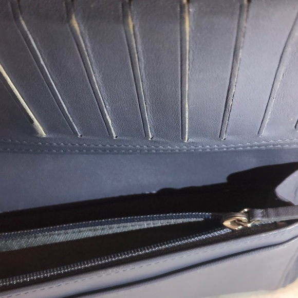 Blue/grey authentic vintage Chanel wallet. Has authentication code. - Picture 6 of 10